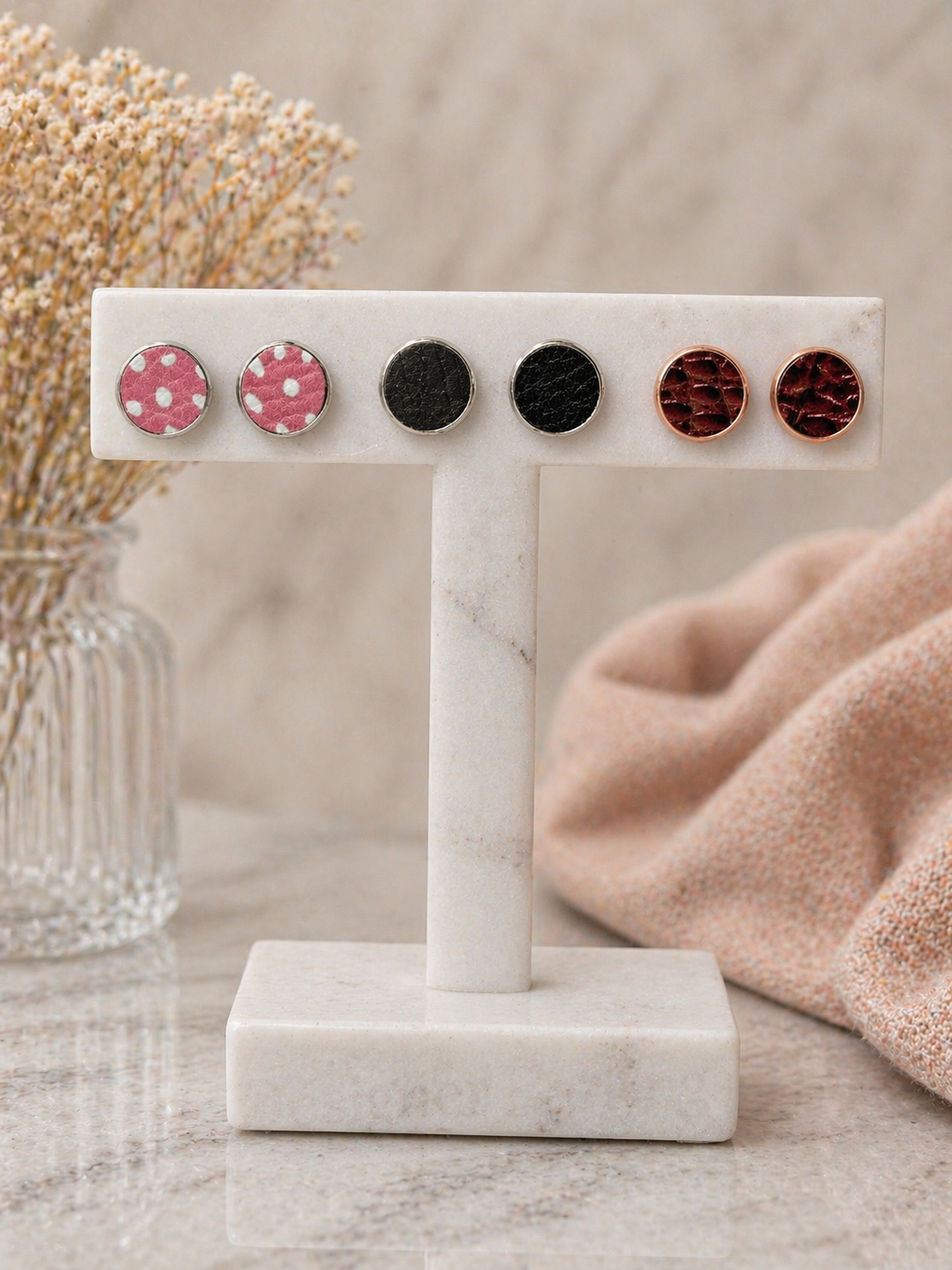 Sweet & Bold Stud Set